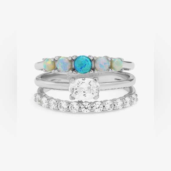 Melinda Maria Jewelry - She's So Stacked Ring Size 7
Silver|Blue Opal Ombré
Regular price$75.00